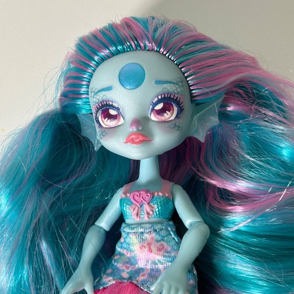Magic Mixies Marena The Mermaid Pixling Doll (21C) - Picture 2 of 5